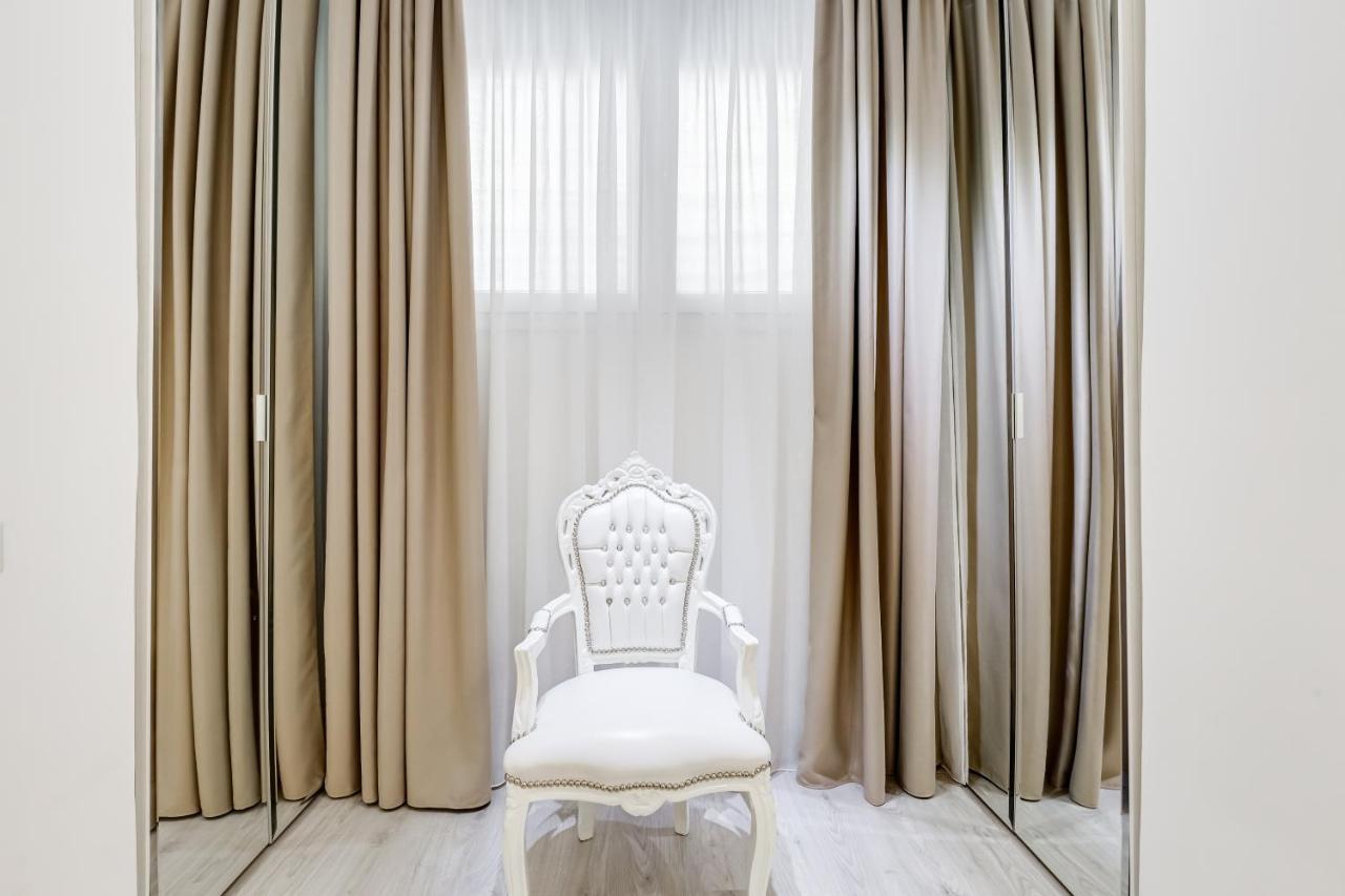 Bmga L The White Crown Apartment In Testaccio Rome Exterior photo